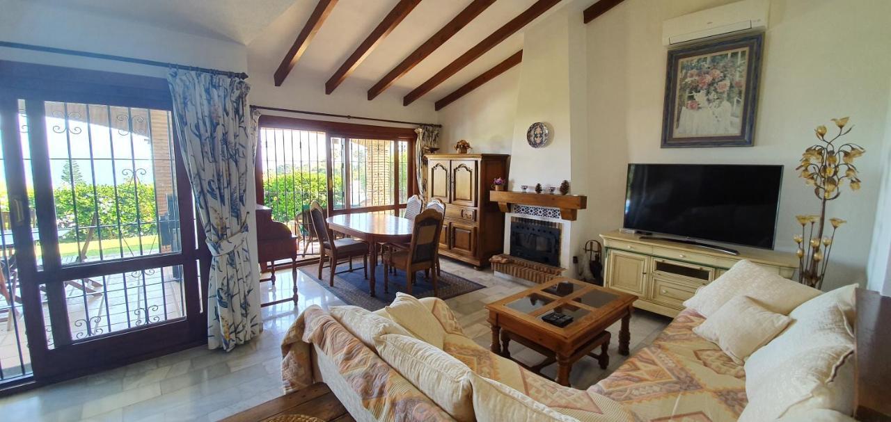 Sea View Villa With Pool, Near Beach In Calahonda, Marbella Area Mijas Dış mekan fotoğraf